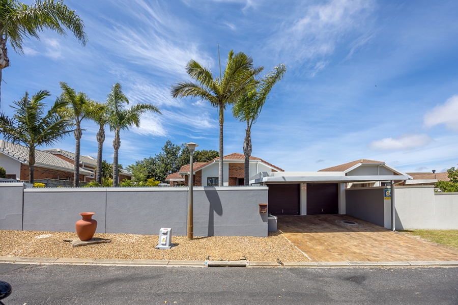 3 Bedroom Property for Sale in Kleinbosch Western Cape